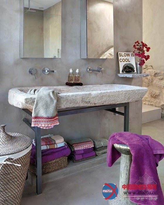 疯狂原始部落上演居家版“美女与野兽”