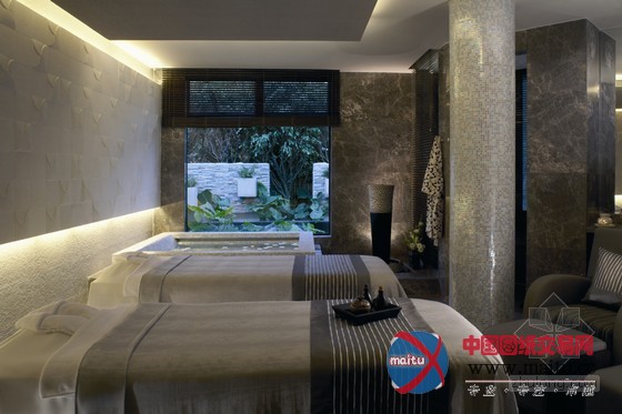 深圳观澜湖度假酒店 中国唯一座落在球场中央的五星级酒店