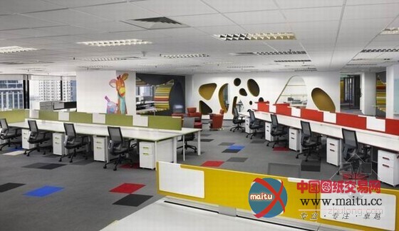 吉隆坡色彩斑斓立体方块装饰的办公室