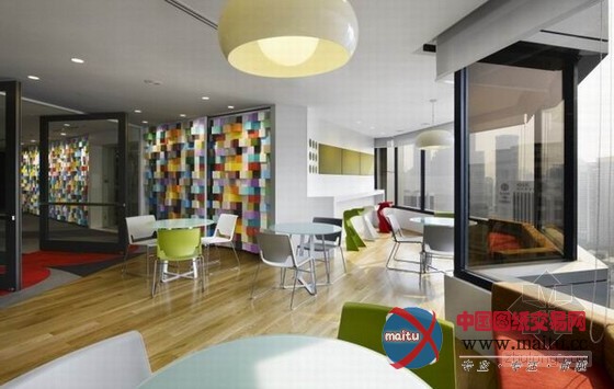 吉隆坡色彩斑斓立体方块装饰的办公室