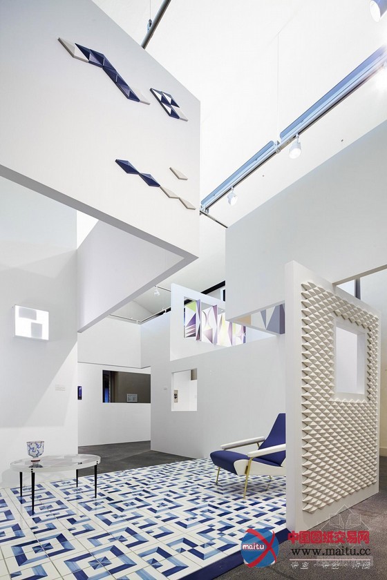 给予温暖的主题室内展览 探讨建筑表面