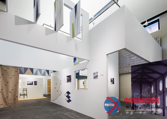 给予温暖的主题室内展览 探讨建筑表面