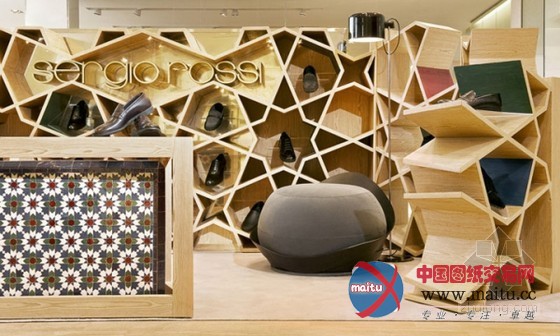 充满趣味性 摩洛哥Sergio Rossi男装鞋商店