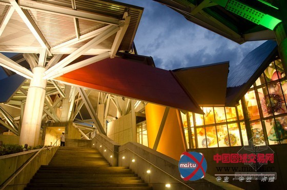 弗兰克•盖里设计巴拿马biomuseo博物馆即将开幕