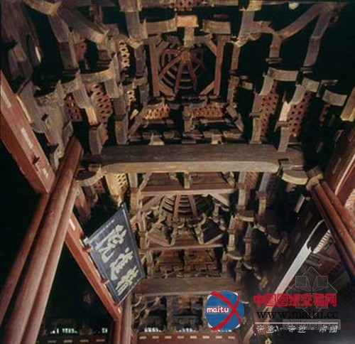 神奇千年大殿:鸟不栖 虫不入 梁上无灰尘