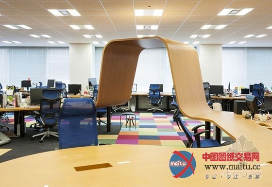 多姿多彩 日本艺术家在线Pixiv办公室设计