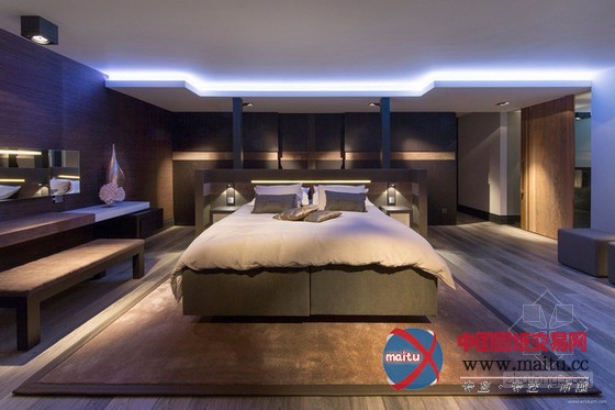 荷兰简约主义别墅设计 空间显大气