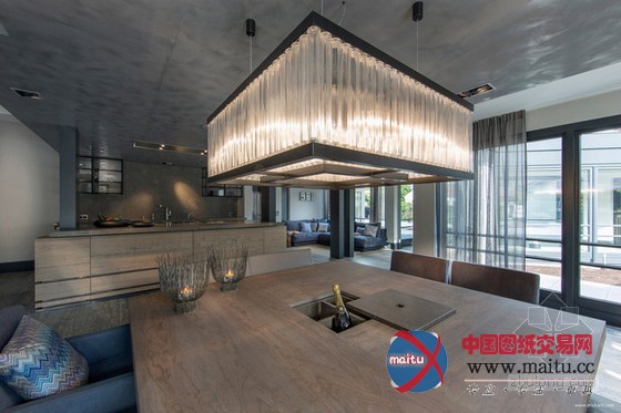 荷兰简约主义别墅设计 空间显大气