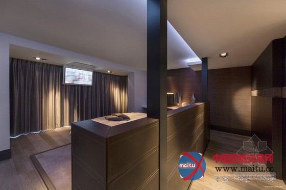 荷兰简约主义别墅设计 空间显大气