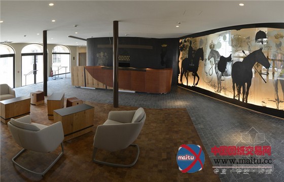 个性十足!法国古堡式养马场主题酒店设计