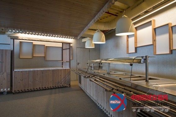 十分特别的Grandvalira餐厅装修设计