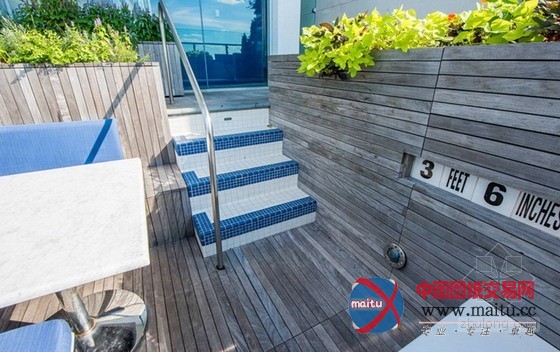 屋顶水池改造的农场餐厅