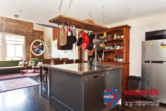 居家妆点热潮 异国图腾风公寓设计