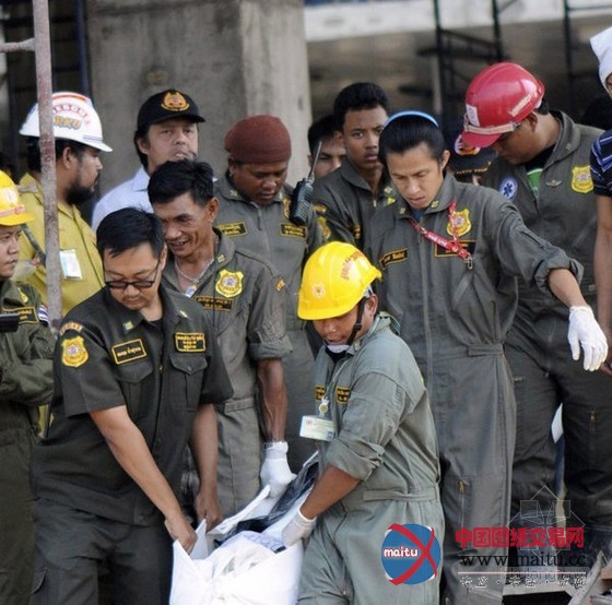 泰国一建筑工地混凝土梁倒塌 已致11死25伤