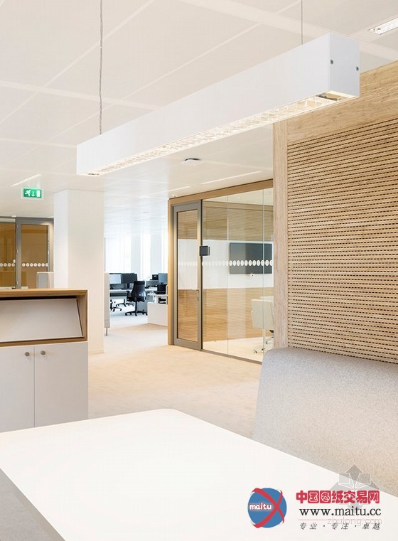 全新的改造 阿姆斯特丹NUON总部办公室装修设计