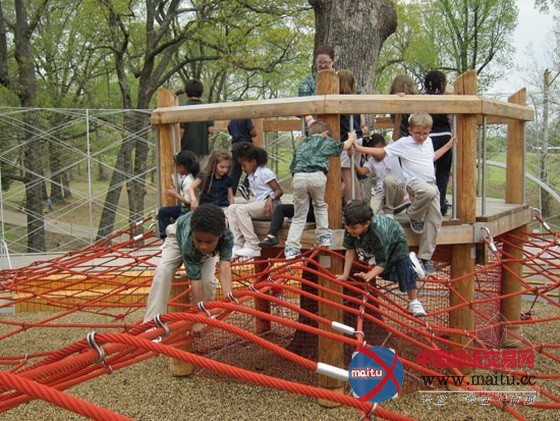 美国农场公园林地探索游乐场