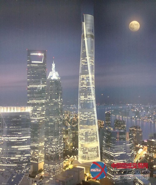 上海中心顶部塔吊拆除 “上去容易下来难”