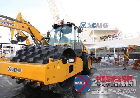 徐工CV122U压路机亮相2014拉斯维加斯展