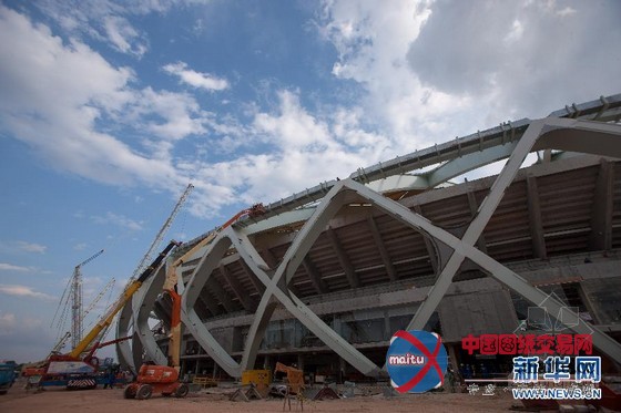 备受瞩目的巴西世界杯亚马孙球场 正式竣工