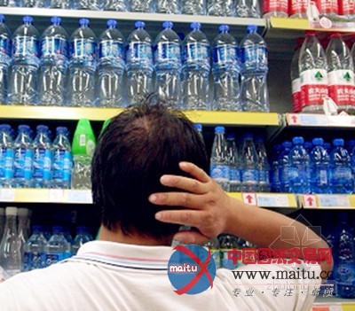 包装饮用水拟统一国标 “矿物质水”遭“除名”(图)