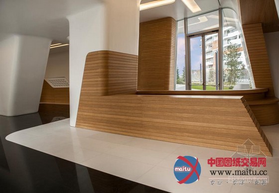 扎哈•哈德迪设计的米兰Citylife公寓