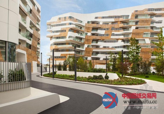 扎哈•哈德迪设计的米兰Citylife公寓