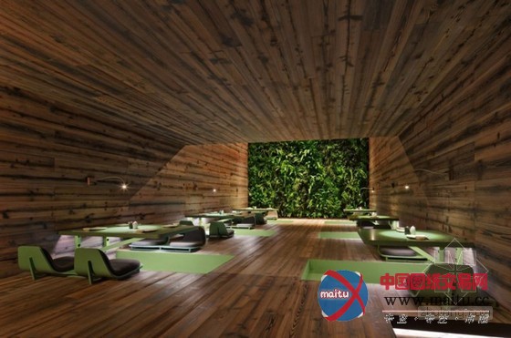 墨西哥Tori-Tori餐厅设计 创造出了动感效果