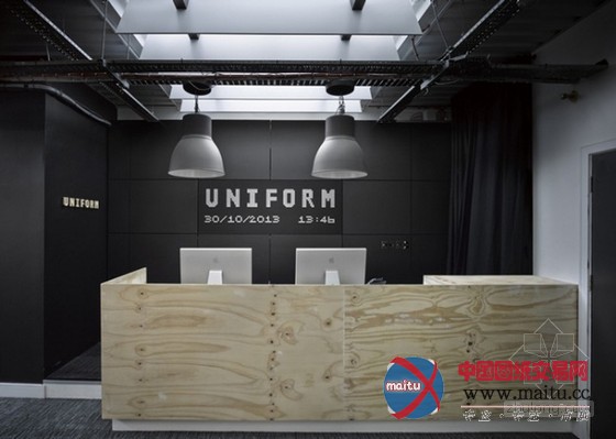 设计特别!利物浦Uniform新办公室设计