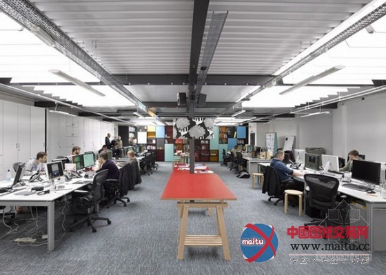 设计特别!利物浦Uniform新办公室设计