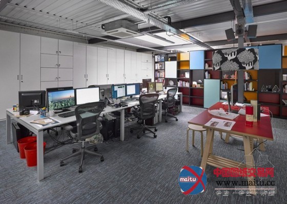 设计特别!利物浦Uniform新办公室设计