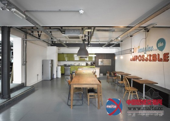 设计特别!利物浦Uniform新办公室设计