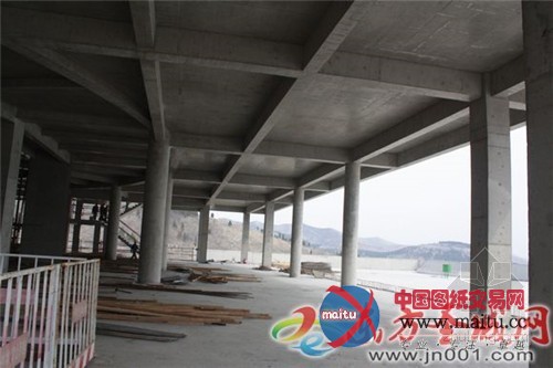 济宁曲阜90米孔子巨像正在如火如荼建设中