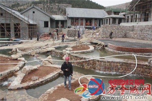 济宁曲阜90米孔子巨像正在如火如荼建设中