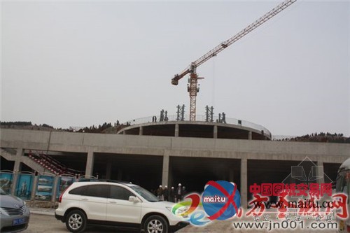 济宁曲阜90米孔子巨像正在如火如荼建设中