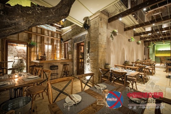 希腊Peskesi餐厅装修设计 注入个性活力