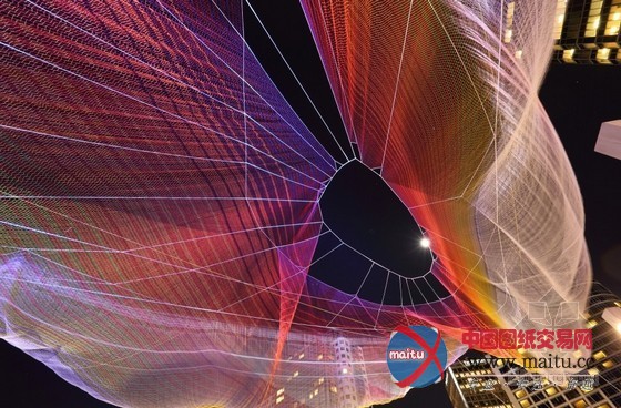 Janet Echelman的最大空中雕塑在温哥华亮相