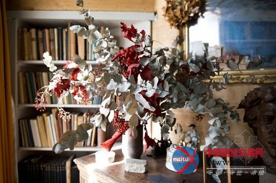 德国百岁女画家岁月中家居里的艺术人生