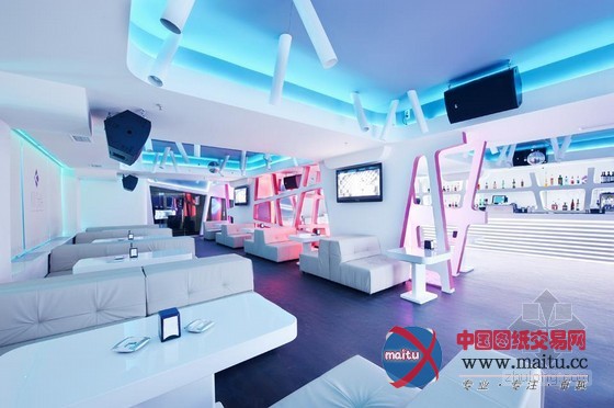 摩尔多瓦“E时代”属于年轻人的咖啡馆