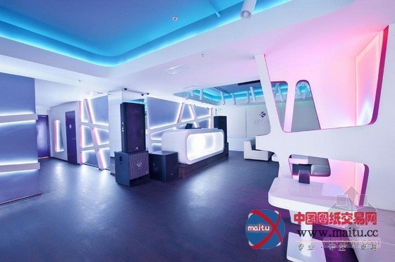 摩尔多瓦“E时代”属于年轻人的咖啡馆