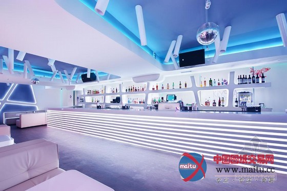 摩尔多瓦“E时代”属于年轻人的咖啡馆