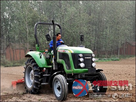 中原大地人勤春来早 奇瑞重工“耕王”来帮忙
