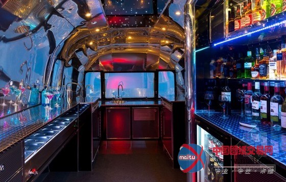 移动的五星级酒吧 清风房车
