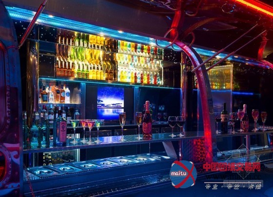 移动的五星级酒吧 清风房车