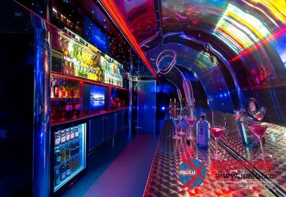 移动的五星级酒吧 清风房车