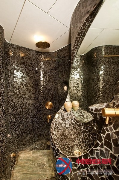 小空间不单调!65平印度拱形曲线空间