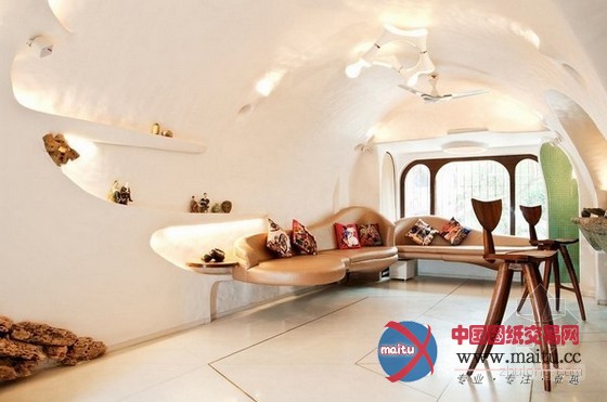 小空间不单调!65平印度拱形曲线空间
