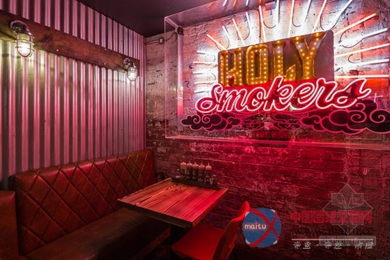 英国曼彻斯特Red’s True Barbecue烤肉店设计