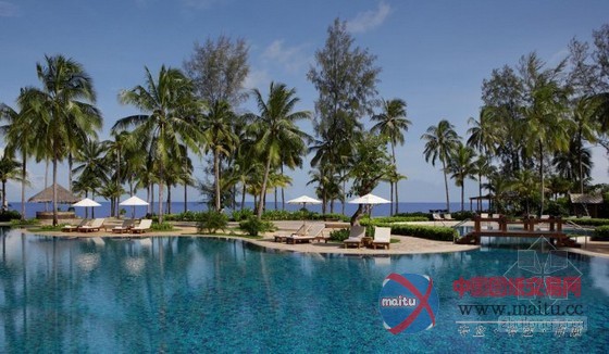 热带风情的泰国蔻立艾美海滩水疗度假酒店