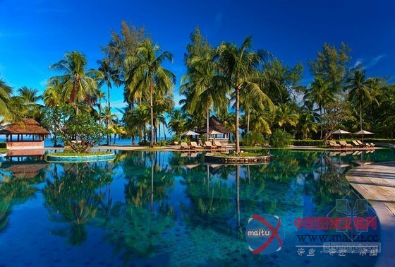 热带风情的泰国蔻立艾美海滩水疗度假酒店