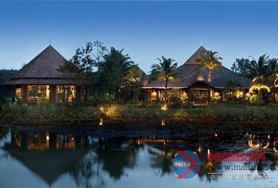 热带风情的泰国蔻立艾美海滩水疗度假酒店